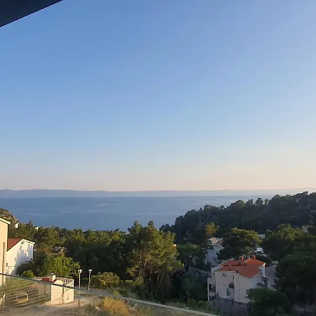 Ayan Lux Makarska