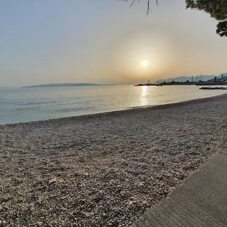 Ayan Lux Makarska